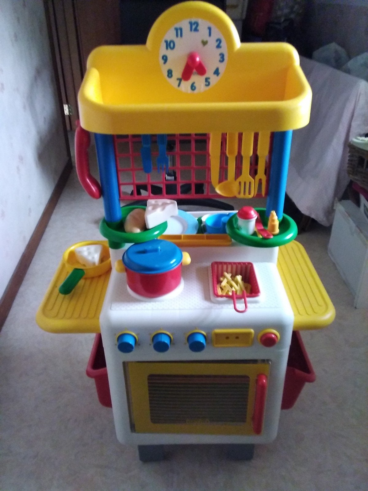 SPEELGOEDKEUKEN, Ophalen