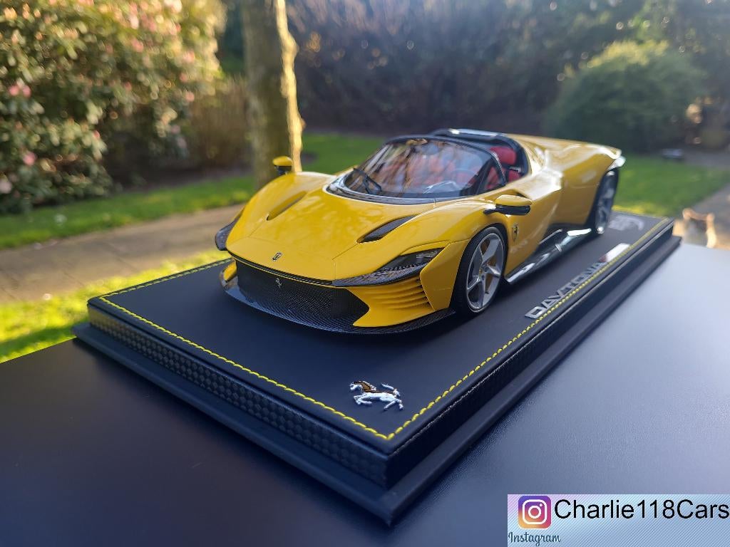 BBR 1/18 Ferrari Daytona SP3 – Giallo Modena, Enlèvement ou Envoi, Neuf