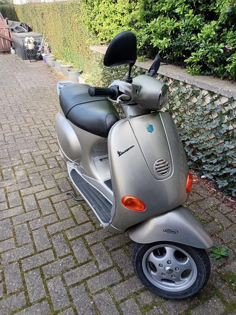Vespa Et 4 125, Enlèvement
