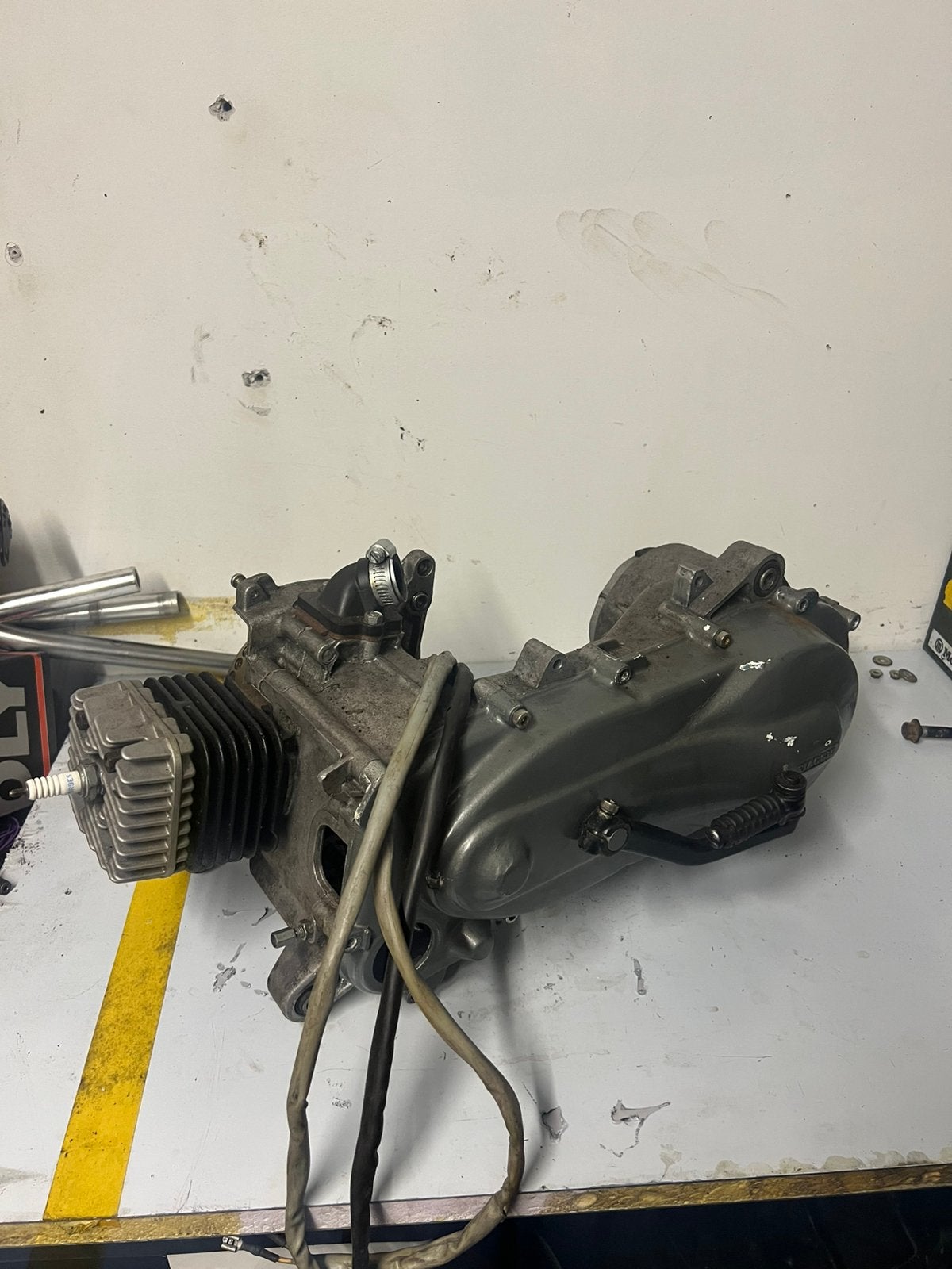 Piaggio zip 2t motor, Enlèvement