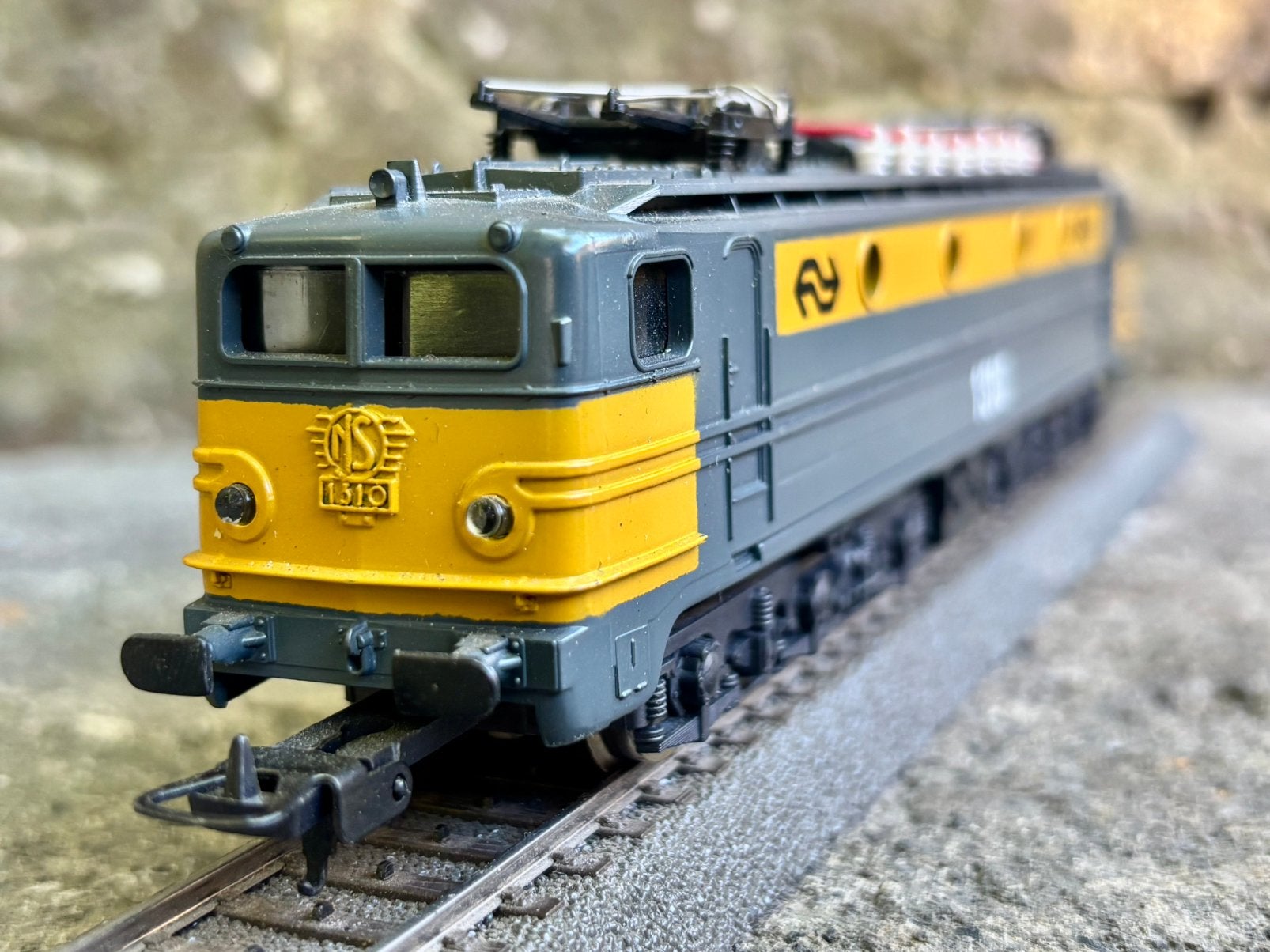 Motrice NS Lima 1310 HO, Hobby & Loisirs créatifs, Trains miniatures | HO, Enlèvement ou Envoi, Comme neuf, Lima, NS
