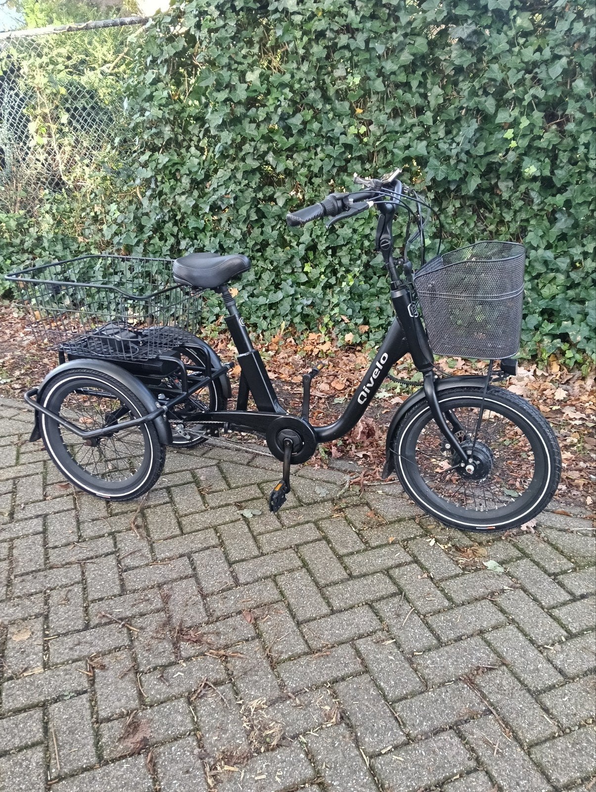 Tricycle électrique Qivelo, batterie neuve, garantie d'un an, Vélos & Vélomoteurs, Enlèvement ou Envoi, Comme neuf, Frein à disque