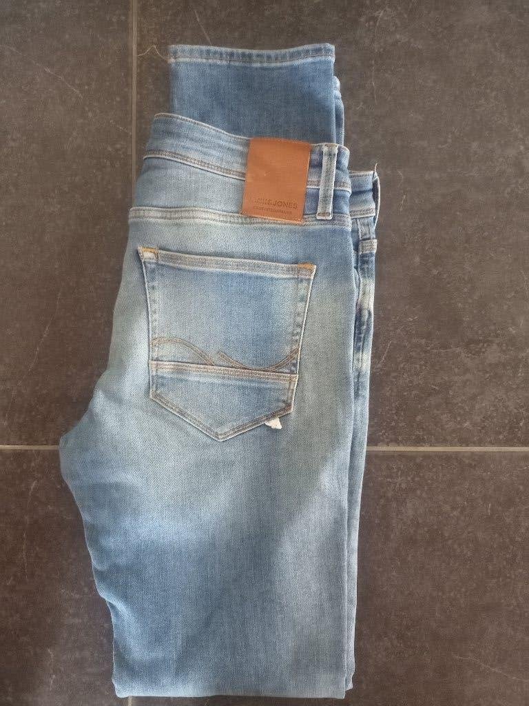 HERENJEANS JACK&JONES W30/L34 in goede staat, Kleding | Heren, Blauw, Overige jeansmaten, Ophalen of Verzenden, Zo goed als nieuw