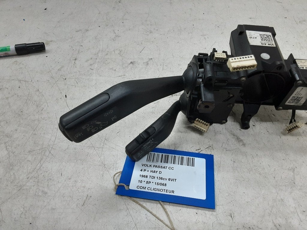 COMMUTATEUR CLIGNOTANT Volkswagen Passat CC (357), Volkswagen, Mevr. I. Hauben, Utilisé, Rue de l'Espoir 34 34
4030  GRIVEGNÉE, BE
