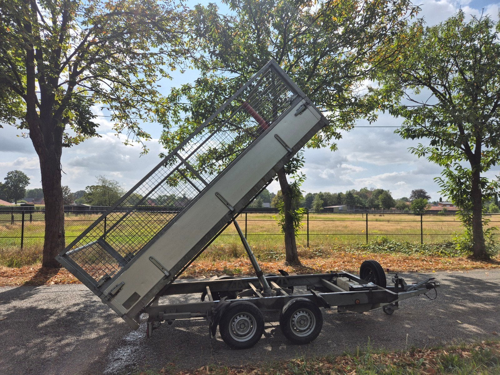 Benne basculante électrique Bw 2700 kg, Enlèvement
