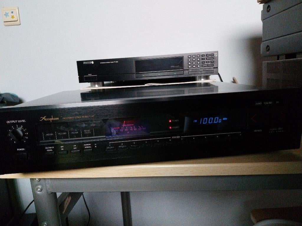 Accuphase T-107 tuner, Ophalen, Gebruikt