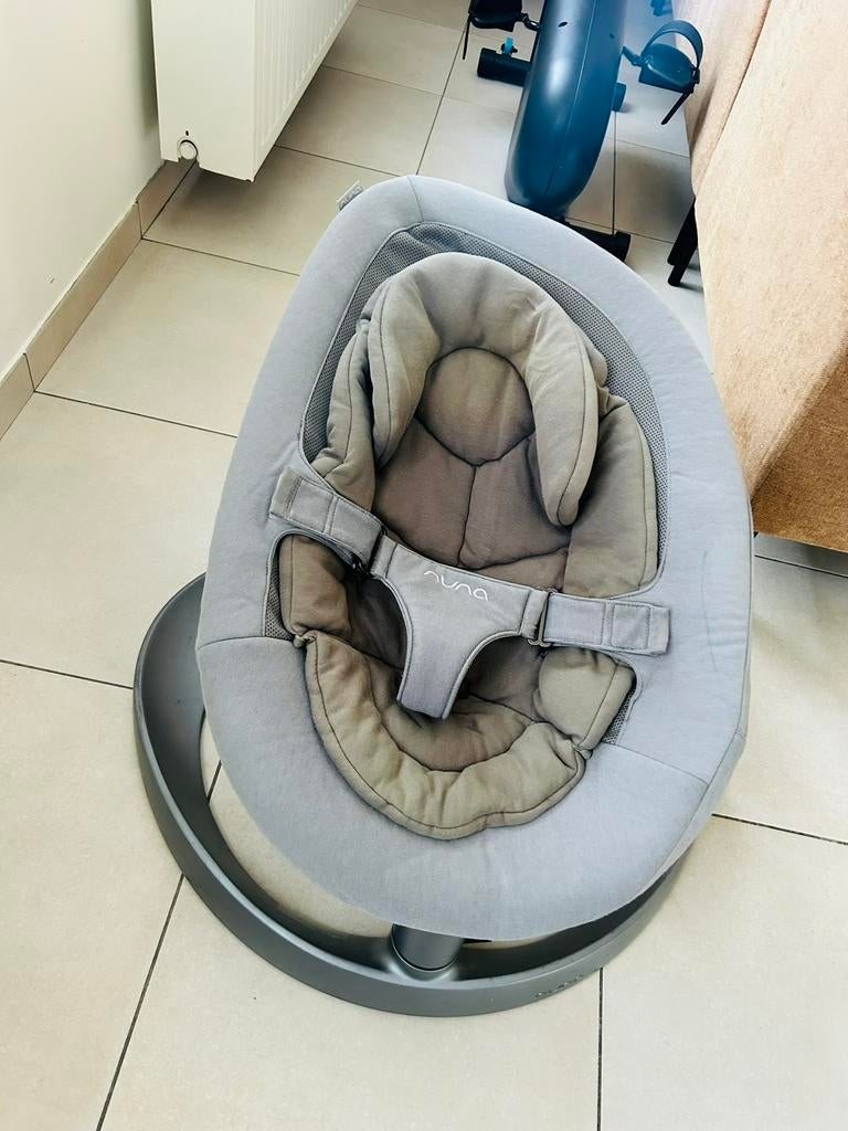 NUNA relax, Kinderen en Baby's, Wipstoeltjes, Ophalen, Gebruikt