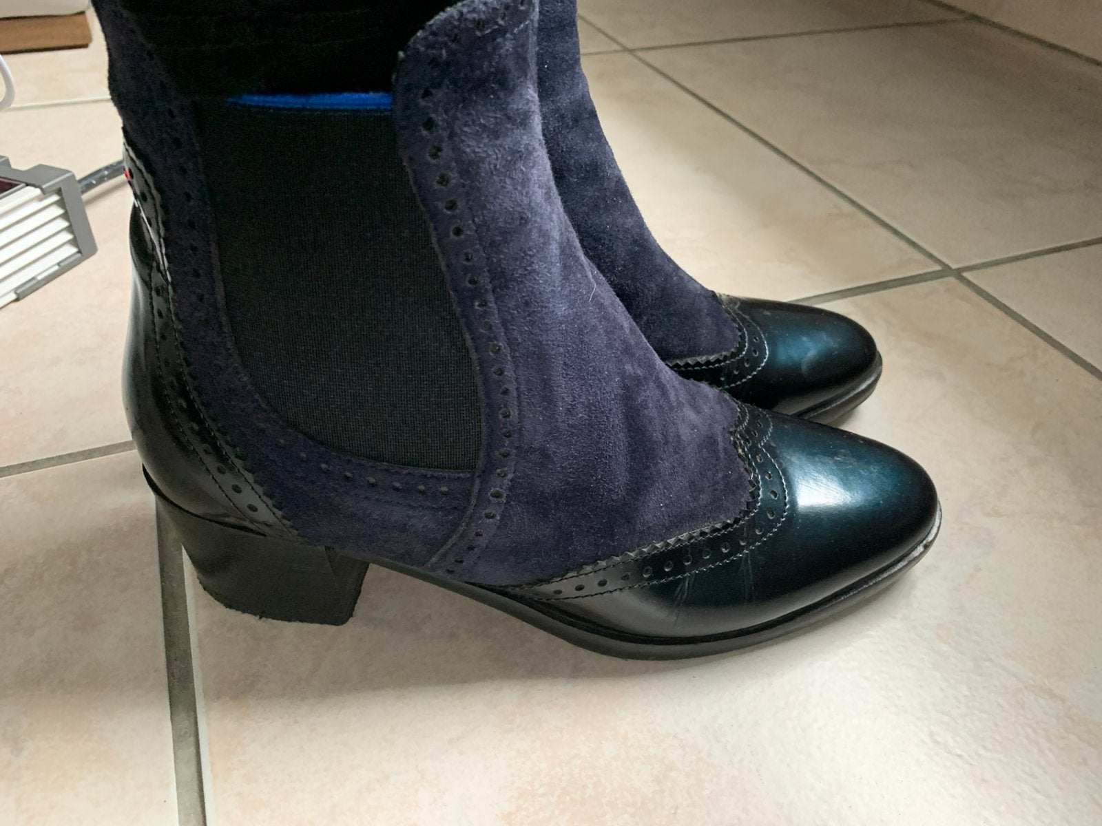 Enkellaarsjes Maripe 38 1:2 donkerblauw als nieuw, Kleding | Dames, Ophalen of Verzenden