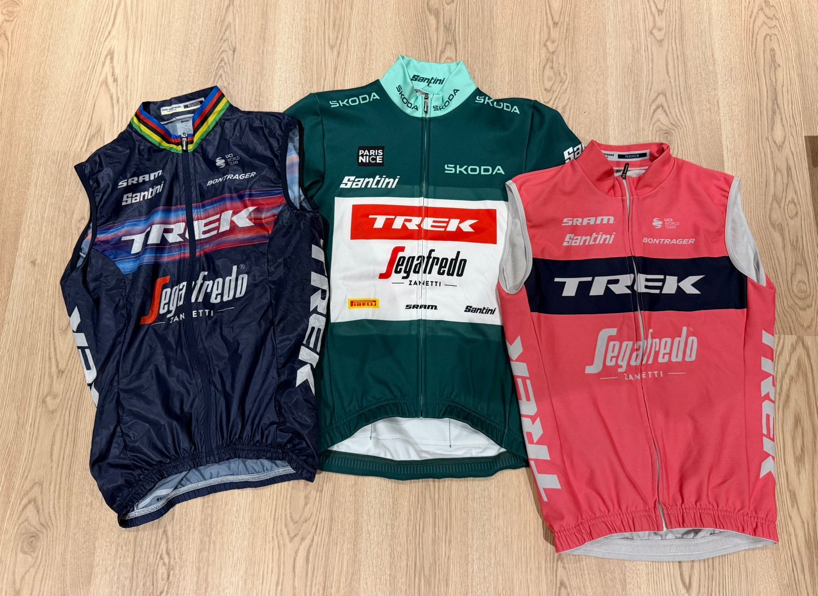 Wielertrui/ koerstrui Mads Pedersen, Vélos & Vélomoteurs, Accessoires vélo | Vêtements de cyclisme, Vêtements d'extérieur, Enlèvement ou Envoi
