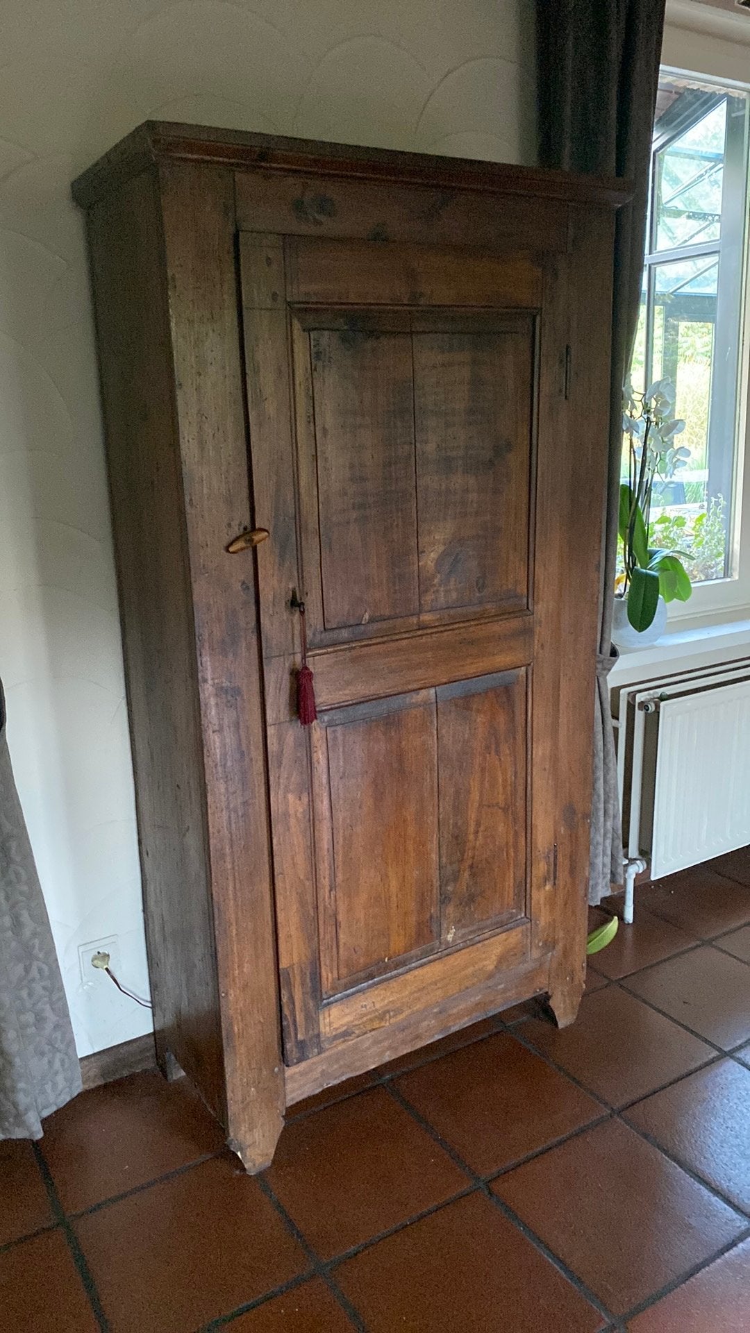 Mooie antieke kast, Ophalen
