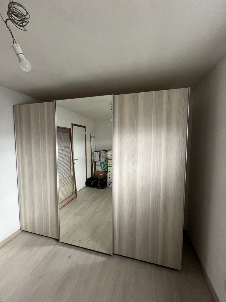 Grote kleerkast, Huis en Inrichting, Ophalen, Met deur(en), Gebruikt, 200 cm of meer