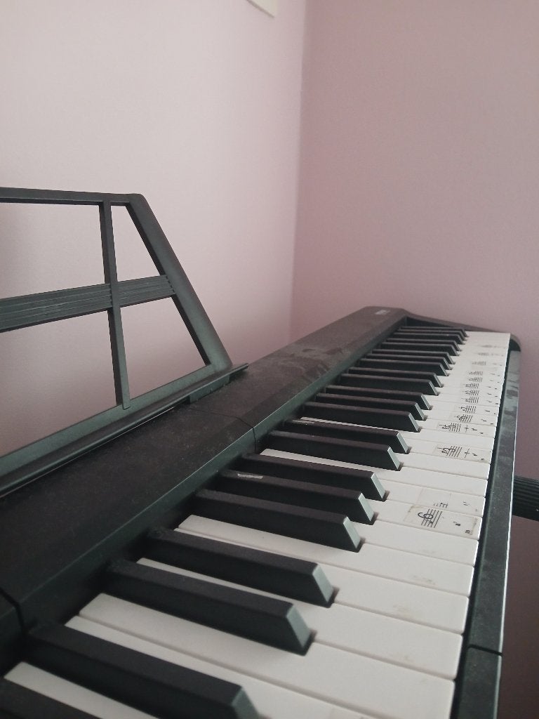 Piano, Musique & Instruments, Autres marques, Connexion MIDI, Utilisé, Enlèvement ou Envoi