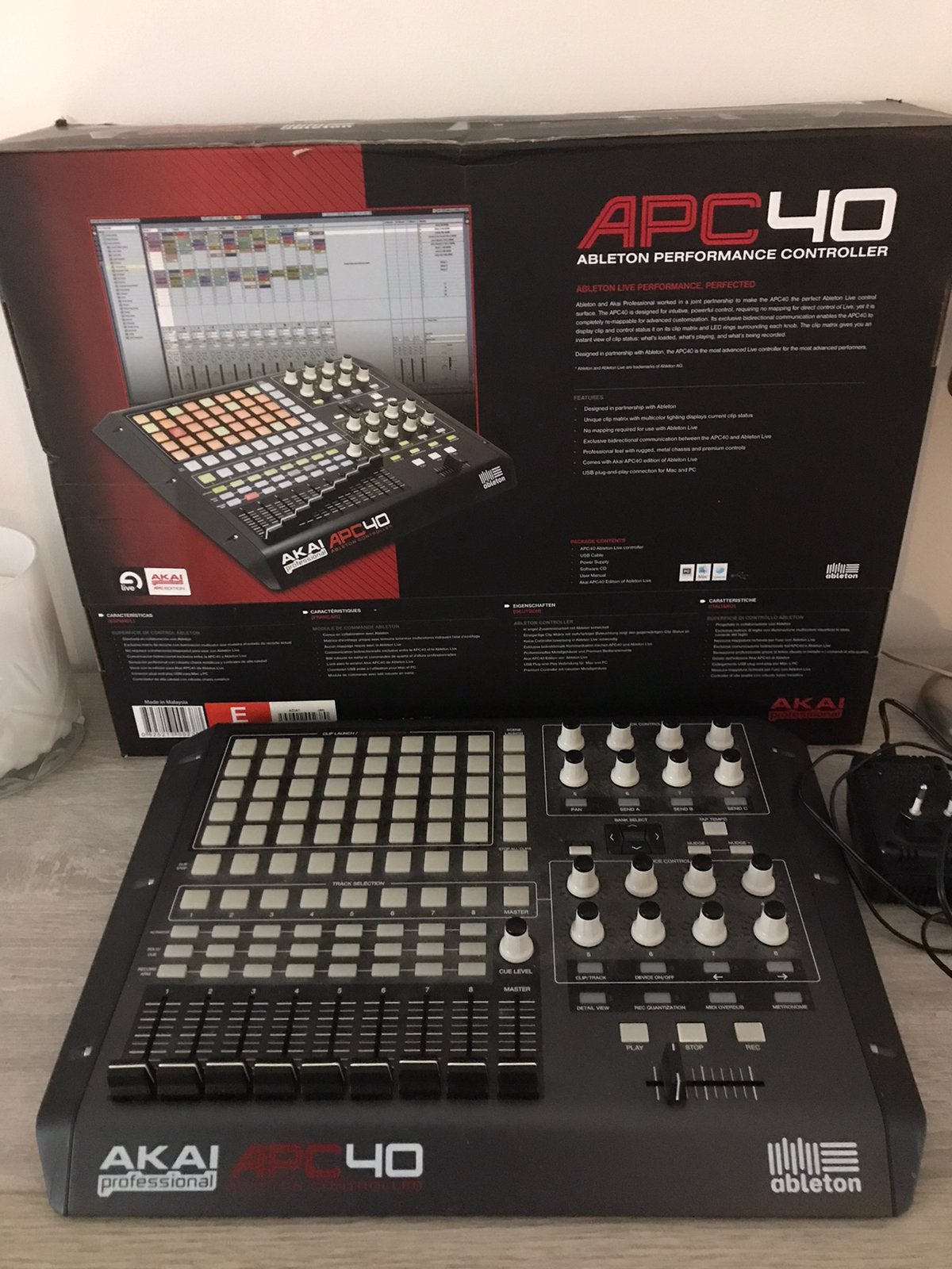 Akai APC40, Ophalen of Verzenden, Zo goed als nieuw