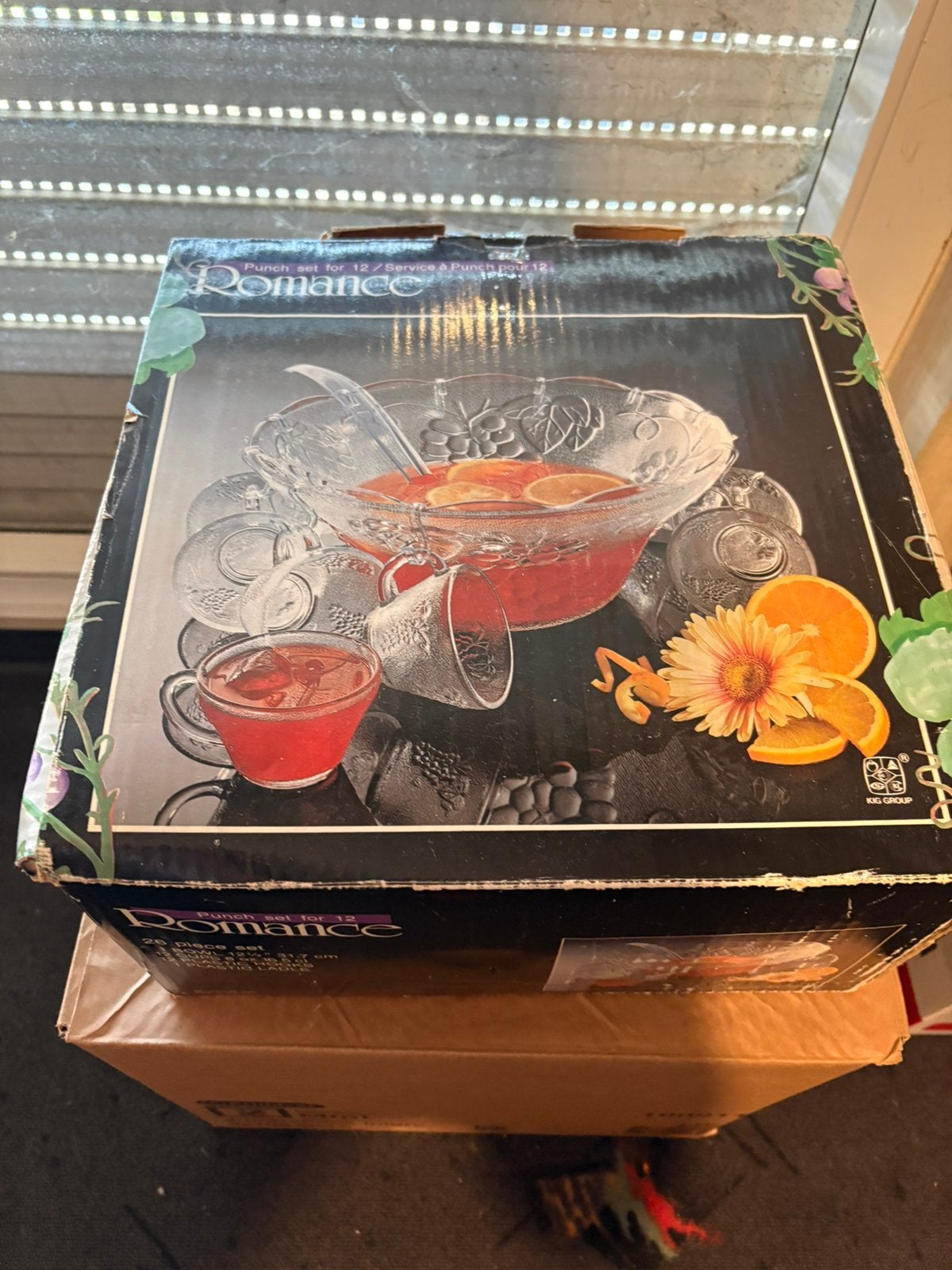 Punch set for 12, Ophalen