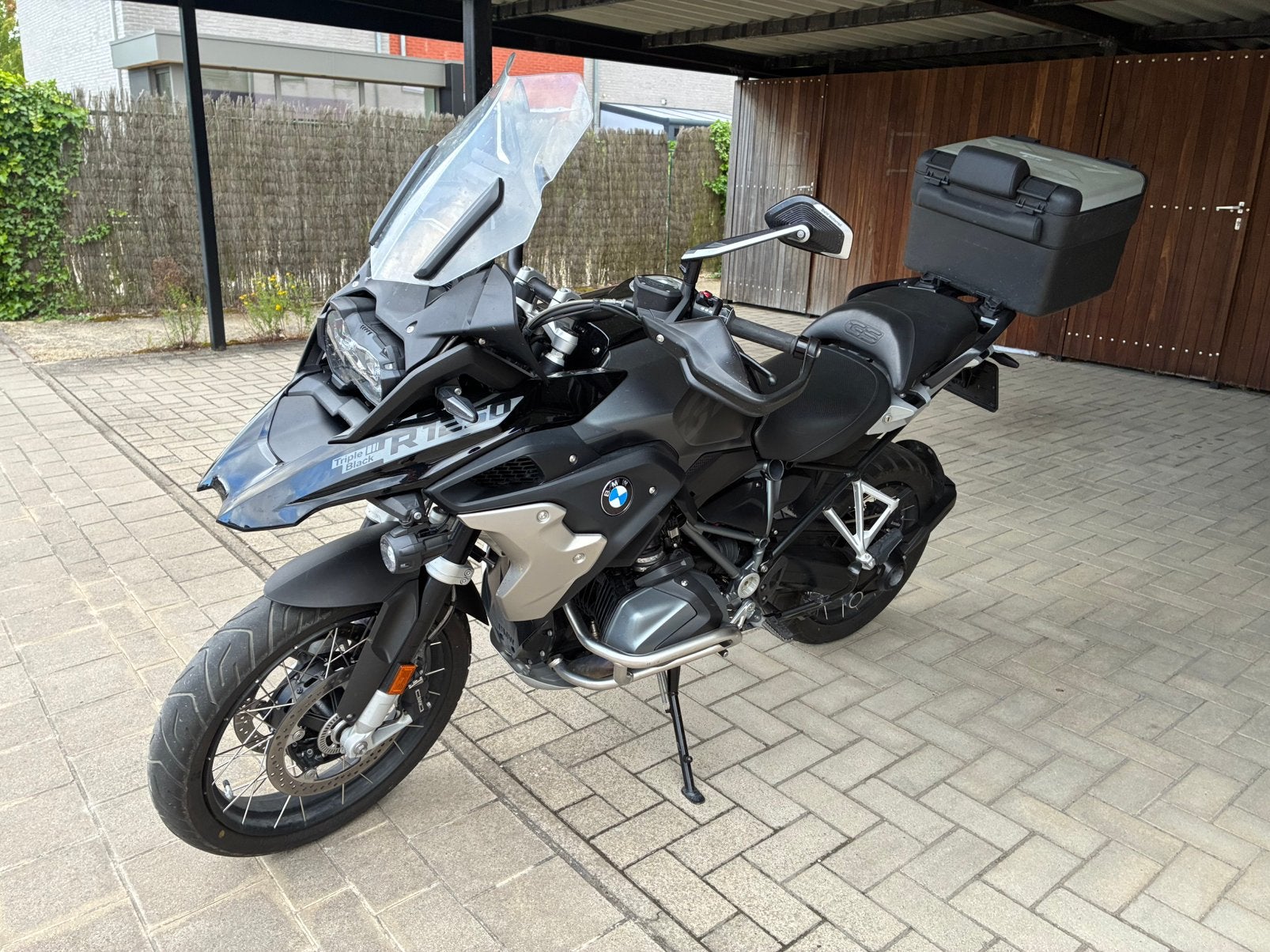 BMW R1250GS 2022 | In topstaat | Mogelijke ruil met auto, Motoren, Motoren | BMW, 2 cilinders, Occasion, Motorrijbewijs A, Handvatverwarming