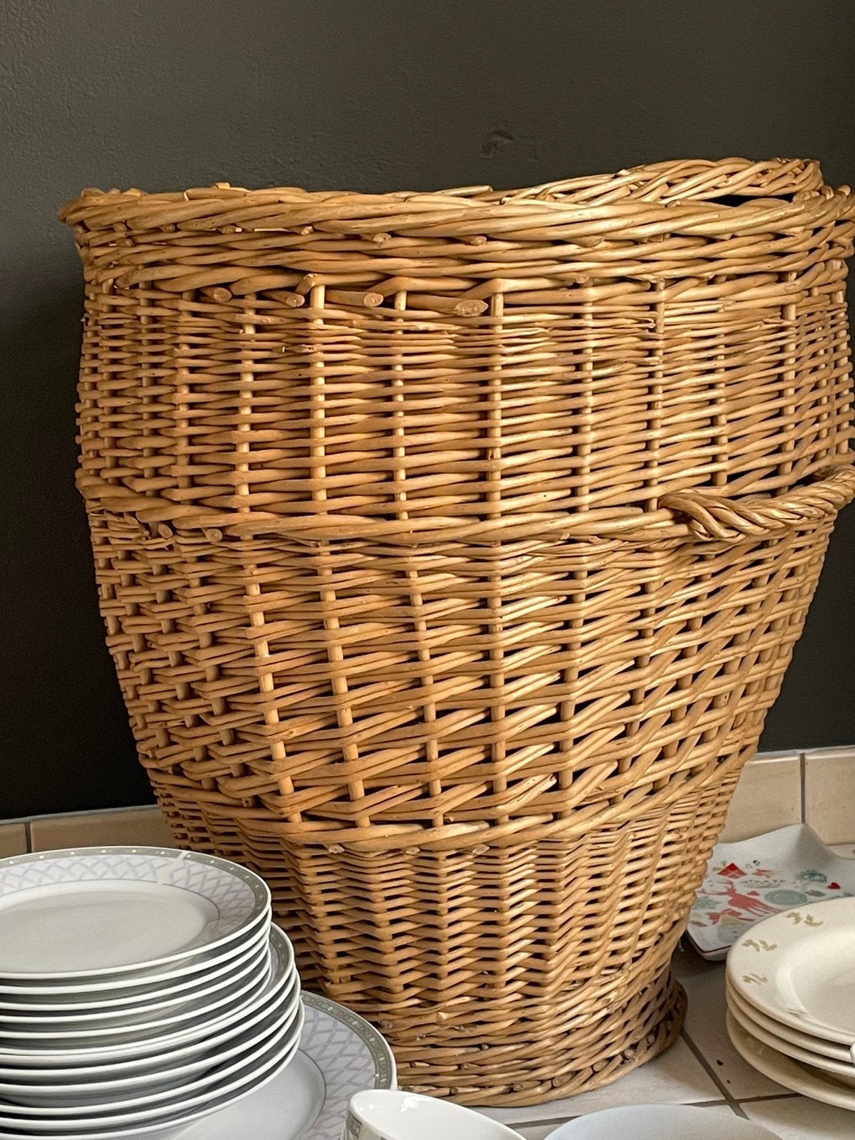 Panier à linge en osier, Enlèvement ou Envoi, Comme neuf