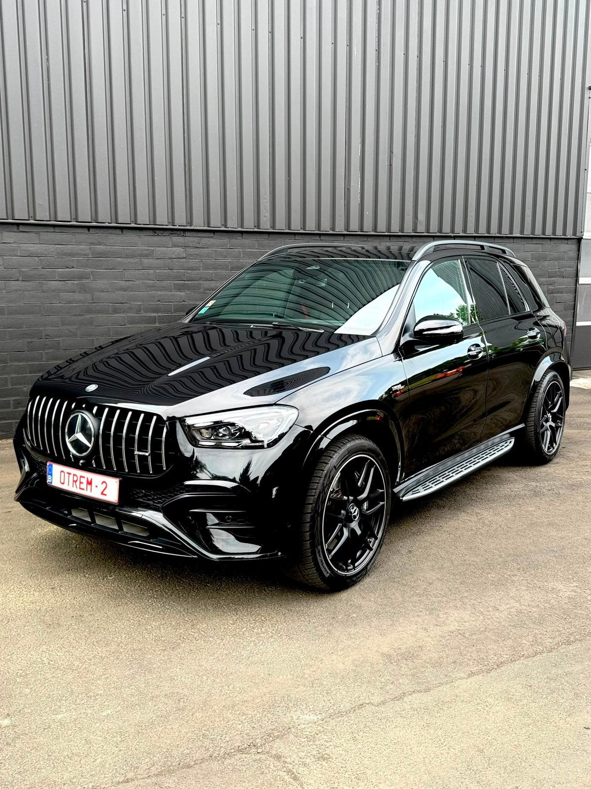 Mercedes GLE53 AMG Hybrid 4Matic+ Massage Pano night pack, Auto's, Mercedes-Benz, Automaat, GLE, Zwart, Bedrijf