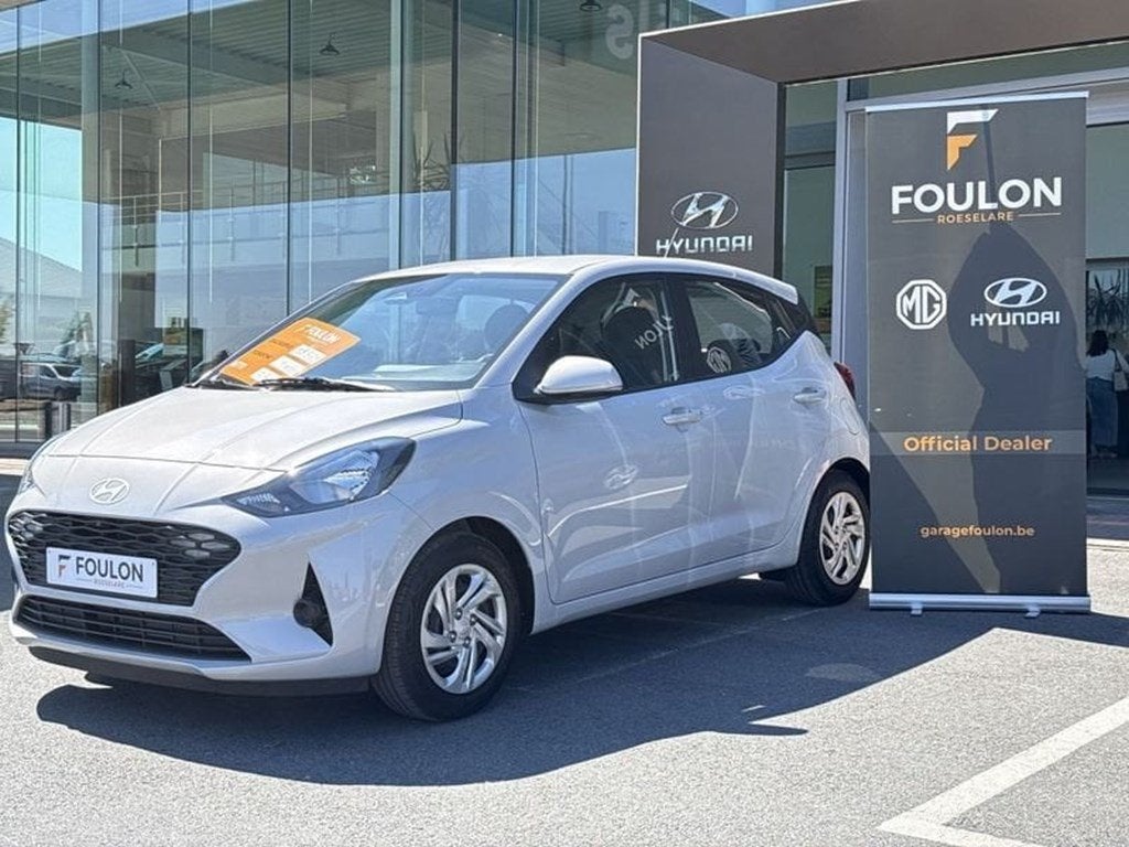 Hyundai i10 1.0 benzine Twist | STOCK, Auto's, https://public.car-pass.be/vhr/91c1414a-faa7-4e7f-9707-6dd358747c19, Zwart, 46 kW