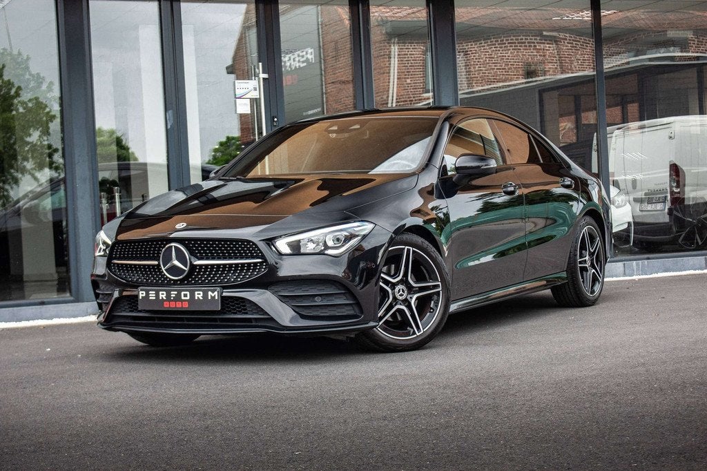 Mercedes-Benz CLA 180 AMG LINE * CAM * 1ST OWNER* ZETL. VERW, Auto's, 100 kW, Gebruikt, 136 pk, Bedrijf
