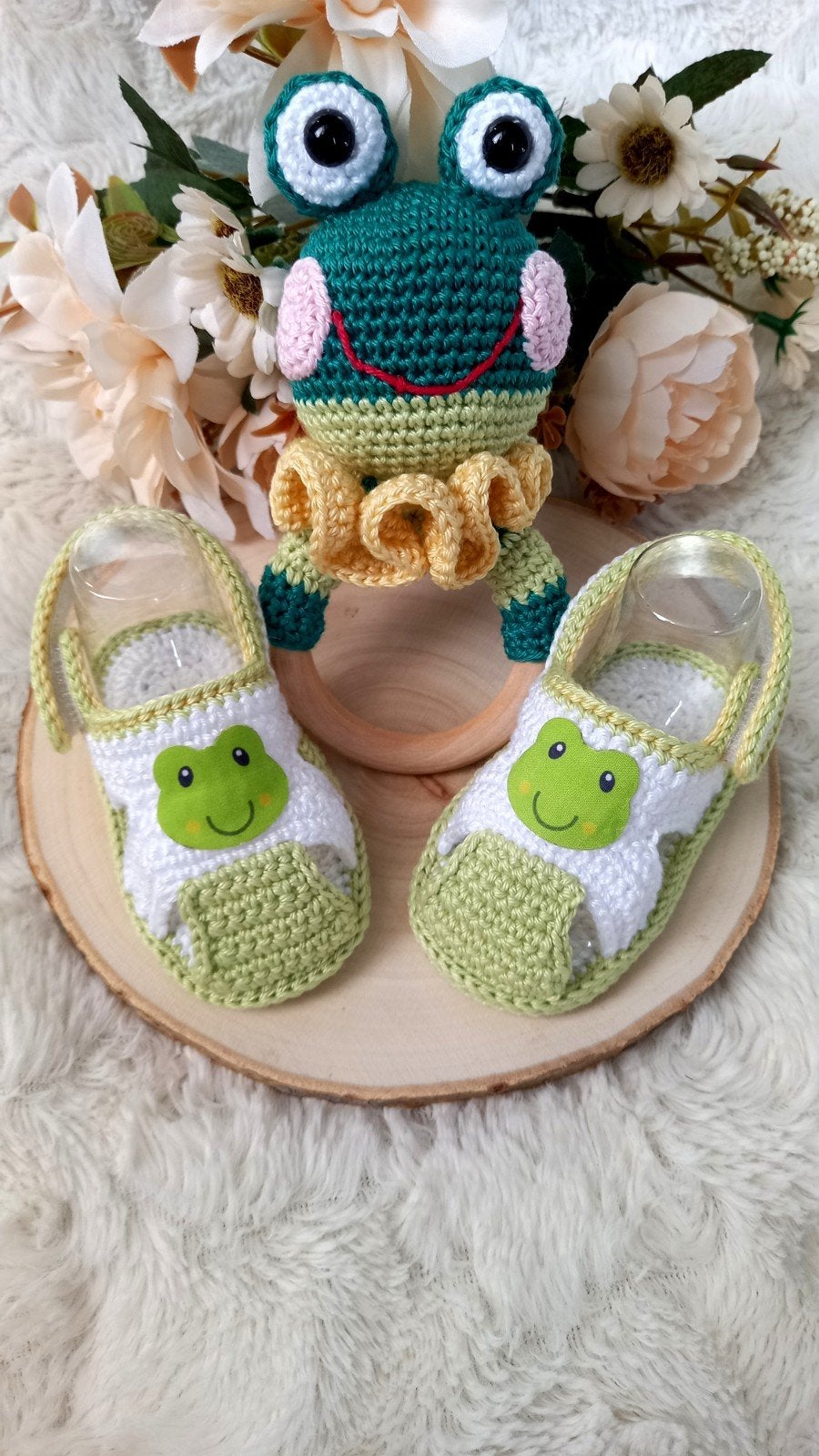 Baby sandals crochet, Enfants & Bébés, Cadeaux d'accouchement & Assiettes de naissance, Enlèvement ou Envoi