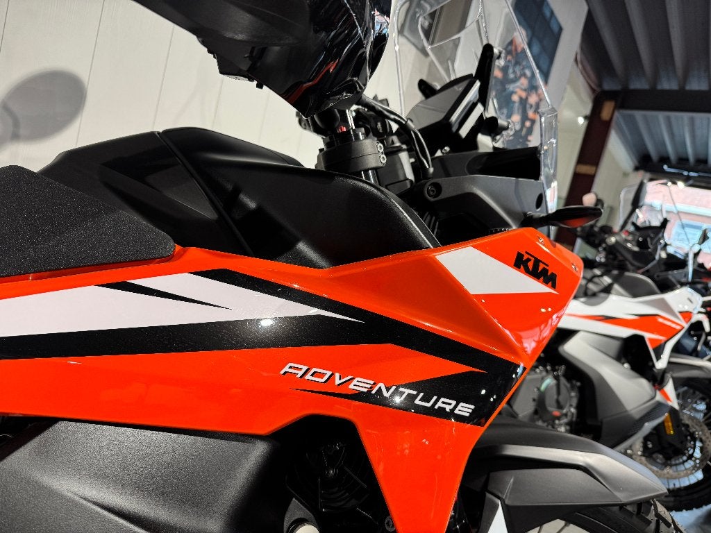 KTM - 890 ADVENTURE, Motoren, Motoren | KTM, 2 cilinders, Motorrijbewijs A, Bedrijf, Traction Control