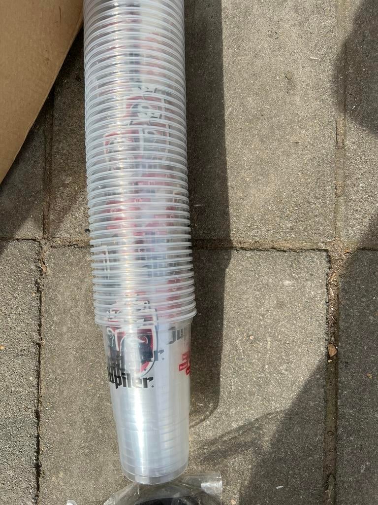 Plastic bekkers 50 stuks in een pak, Ophalen, Zo goed als nieuw