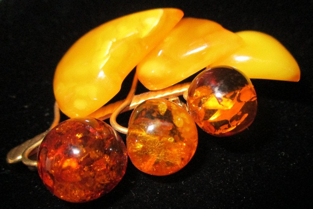 BA01-BROCHE Butterscotch-AMBER-Als Nieuw 5cm. x 3½cm-Vintage, Bijoux, Sacs & Beauté, Bijoux anciens, Envoi, Autres matériaux, Broche