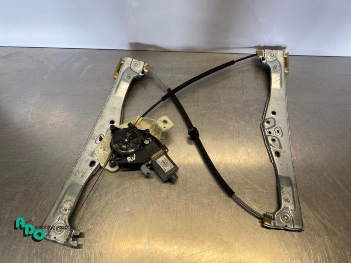 Ruitmechaniek 2Deurs rechts-voor van een Citroen C4 Cactus (, Gebruikt, -, Ophalen of Verzenden, -