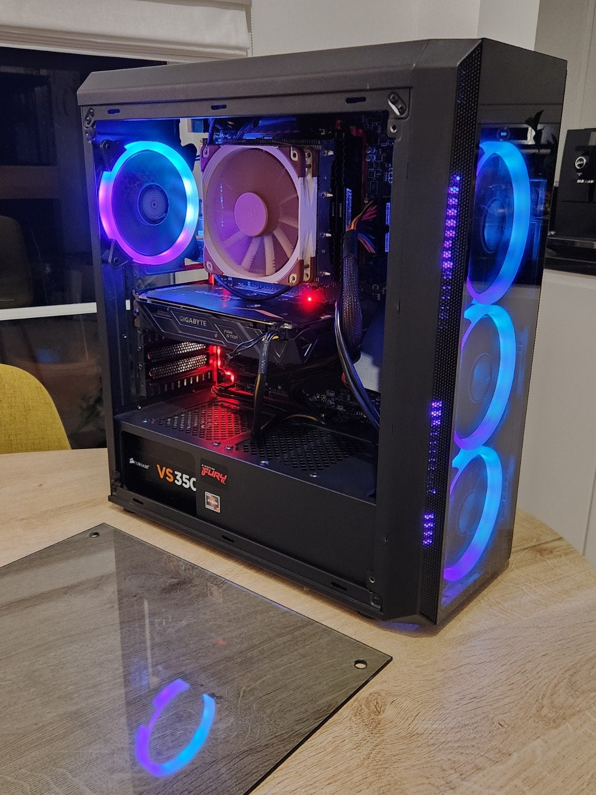 Power NVidia PC Intel i5, 16 Go de RAM
NVidia GeForce GTX 10, Enlèvement, 16 GB, Gaming, HDD