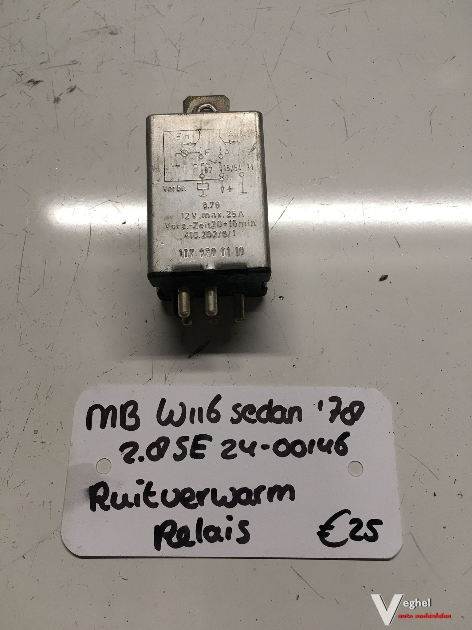 Mercedes W116 Sedan 2.8SE 1978 2400146 Ruitverwarming Relais, Gebruikt, -, -, Ophalen of Verzenden