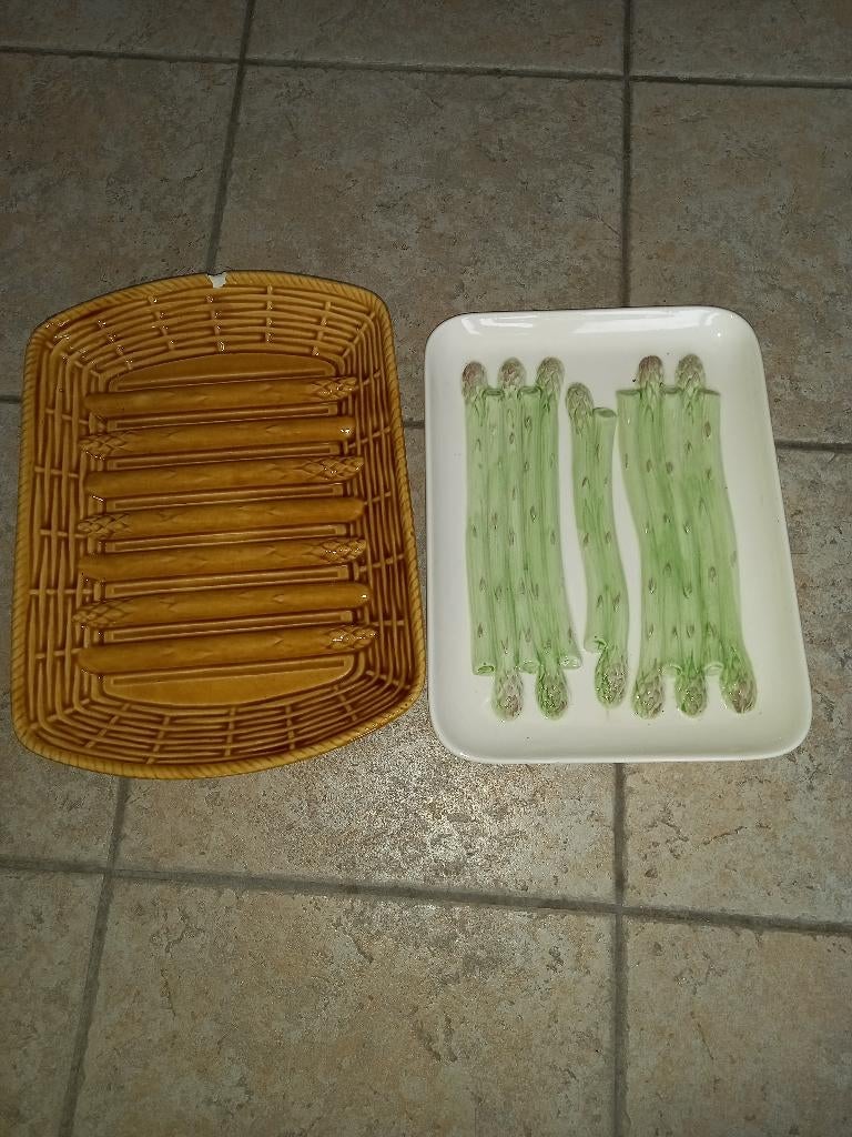 2 assiettes à asperges, Huis en Inrichting, Ophalen of Verzenden
