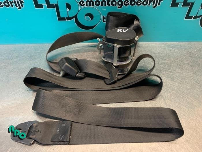 Ceinture de sécurité avant droite d'un Dacia Logan (Logan, Dacia, -, 3 mois de garantie, Utilisé
