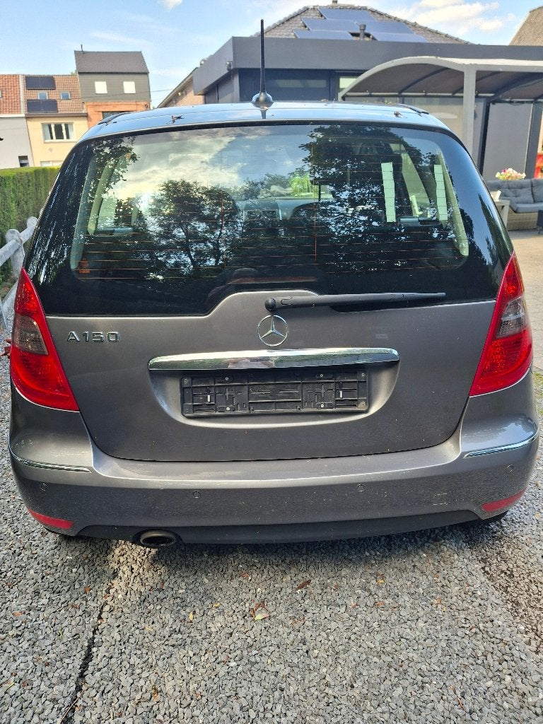 Mercedes A150 BENZINE 1500CC  2009  SCHADE, Autos, Mercedes-Benz, Classe A, Achat, Boîte manuelle, 5 portes