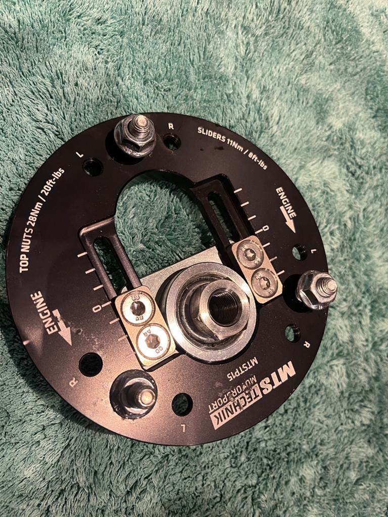 Bmw E34 Camber toplagers, Ophalen