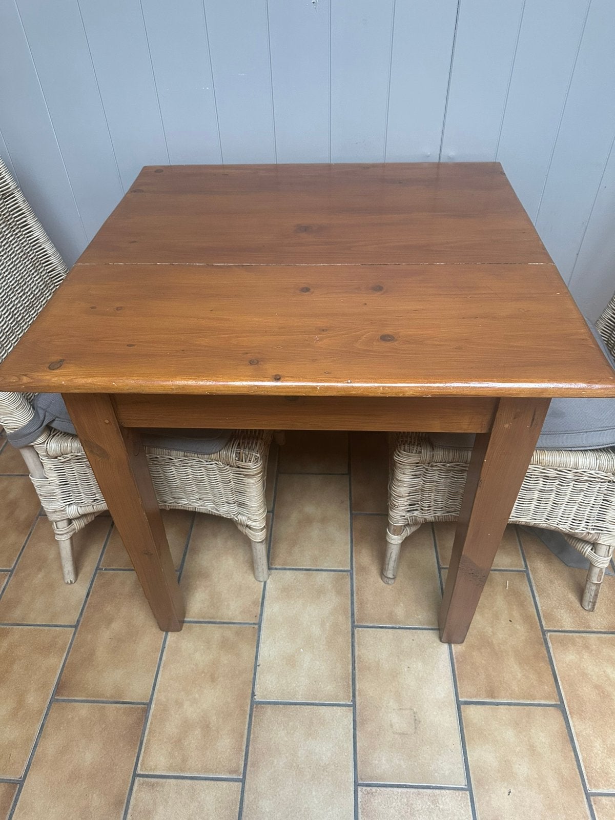 Vintage tafel, Ophalen, Zo goed als nieuw