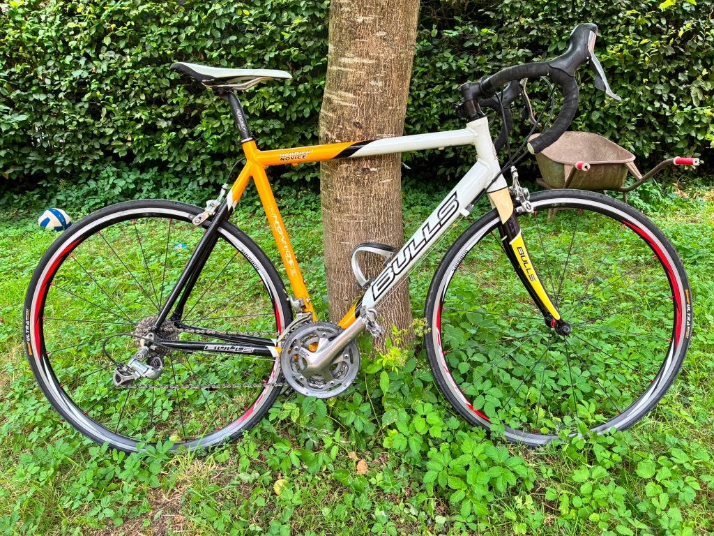 Bulls koersfiets, Vélos & Vélomoteurs, Vélos | Hommes | Vélos de sport & Vélo de randonnée, Autres marques, Frein sur jante, Enlèvement