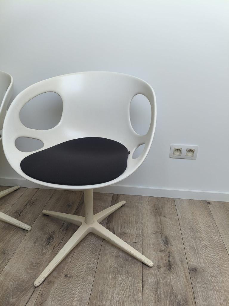 Set van 8 Fritz Hansen Rin Chair – Design draaistoel, Huis en Inrichting, Stoelen, Ophalen, Kunststof, Gebruikt, Wit