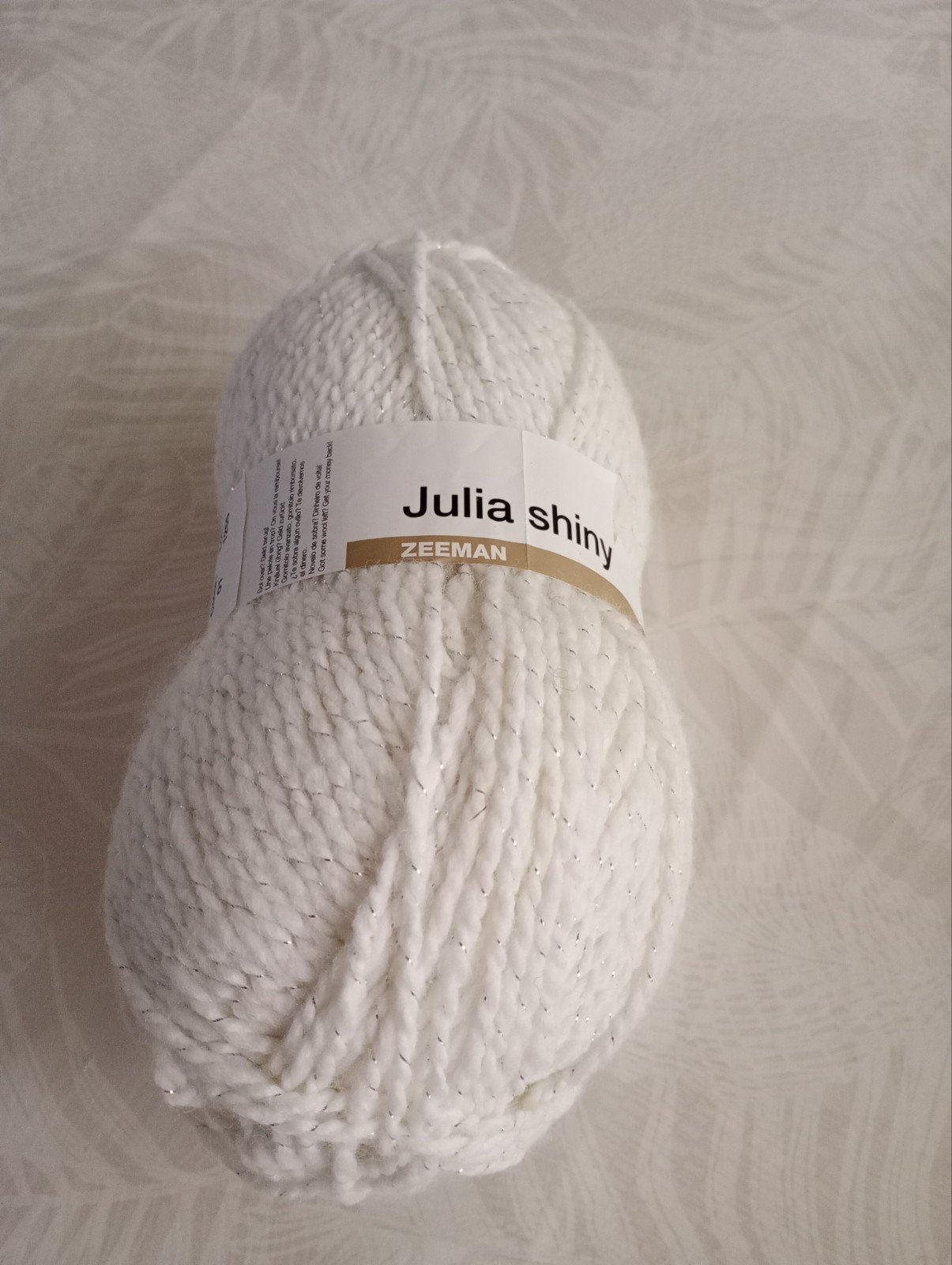 Pelote de laine blanche et argentée Zeeman Julia Shiny – Neu, Hobby & Loisirs créatifs, Tricot & Crochet, Enlèvement ou Envoi