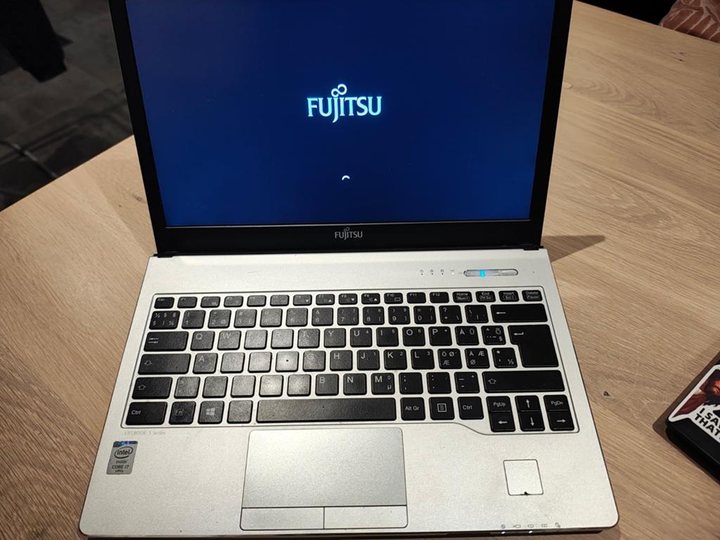 Fujitsu Lifebook S935, Computers en Software, Verzenden, 13 inch, SSD