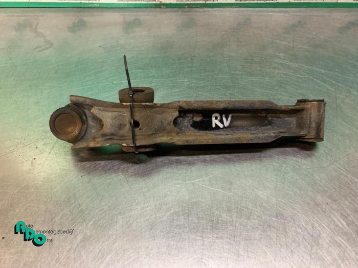 Draagarm rechts-voor van een Chevrolet Matiz (Matiz 05-), Auto-onderdelen, Gebruikt, -, Ophalen of Verzenden, -