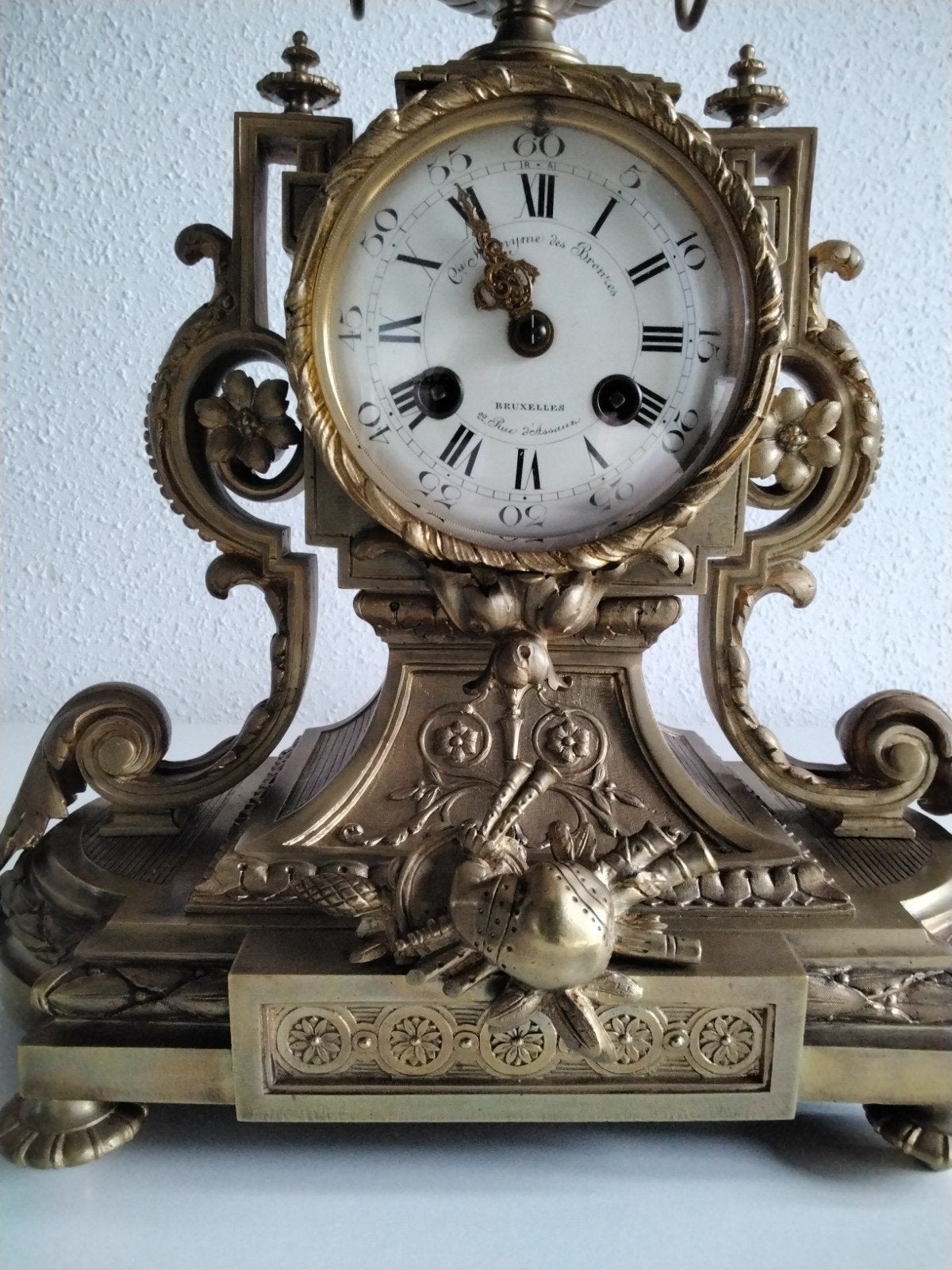 BRONZE PENDULE, Antiquités & Art, Enlèvement