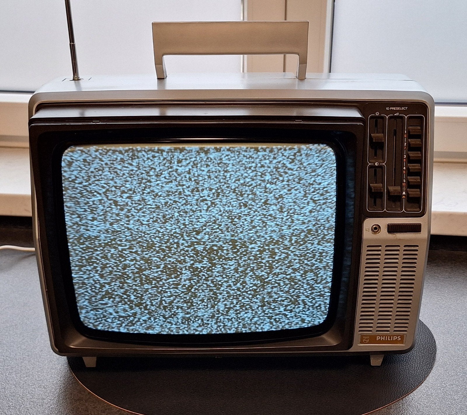 Télévision vintage Philips, Ophalen