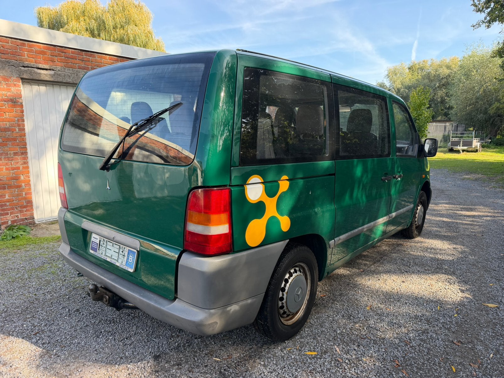 Mercedes Vito 2.2 diesel 60 Kw,Bj 2000, *9 Plaatsen*, Auto's, Voorwielaandrijving, 9 zetels, Bedrijf, Grijs