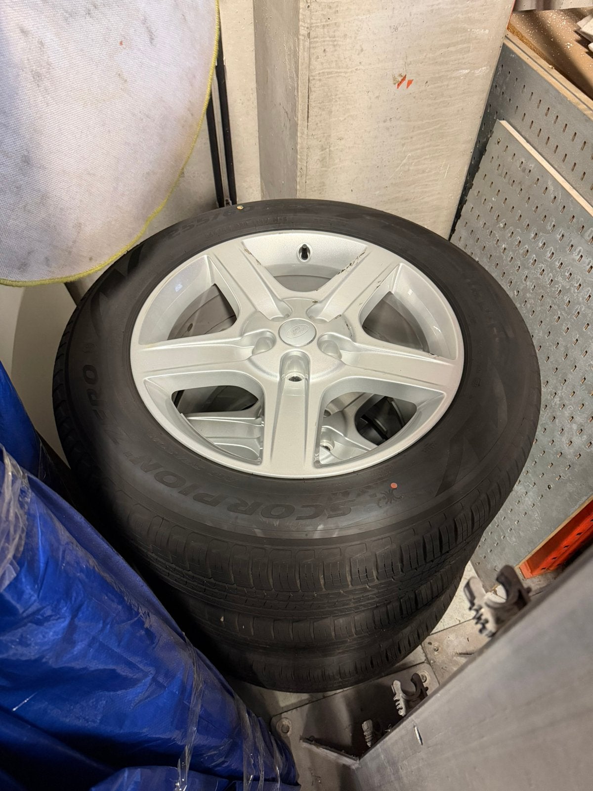 Nieuw !!! Land Rover Defender 5 Velgen + banden, Auto-onderdelen, Banden en Velgen, Ophalen, 255 mm, Banden en Velgen, Nieuw