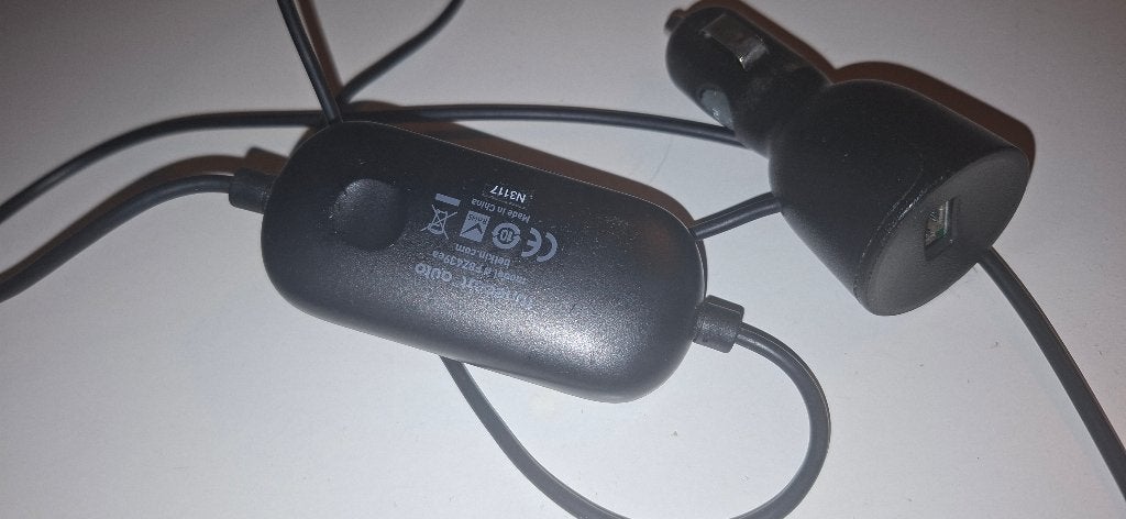 FM transmitter - met Autostekker, Ophalen of Verzenden, Zo goed als nieuw