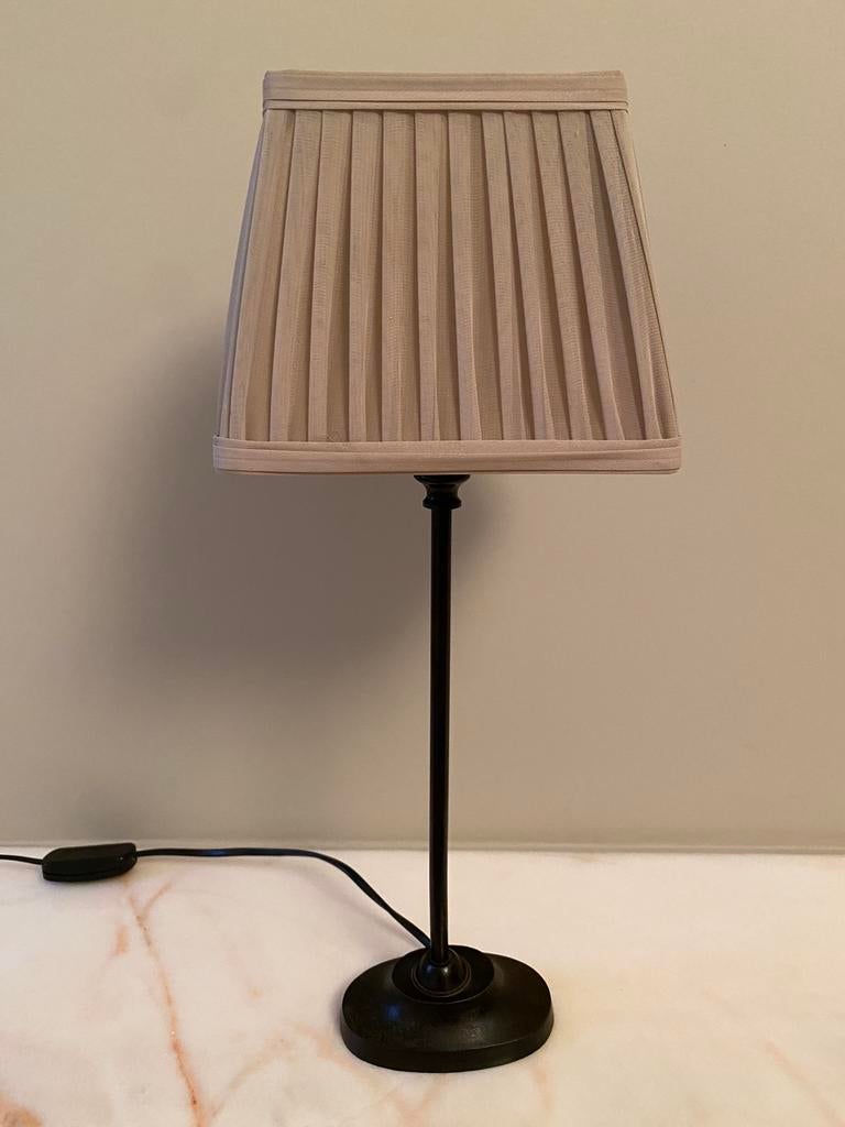 Belle lampe, Envoi, Comme neuf