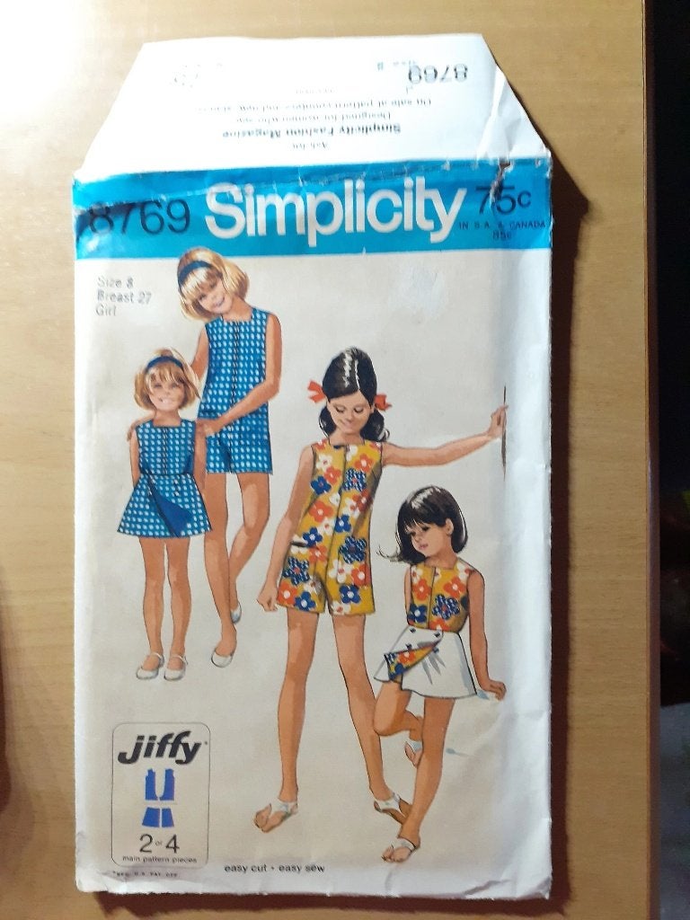Simplicity 8769 Vintage, Hobby & Loisirs créatifs, Patrons de vêtements, Envoi, Utilisé, Enfant, Autres marques