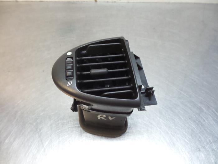 Grille aération tableau de bord d'un Jaguar XJ, -, Utilisé, Jaguar, -