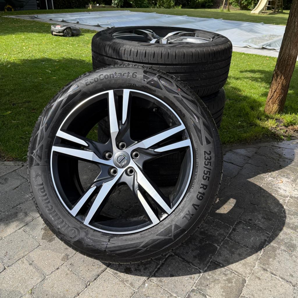 Volvo XC60 19" velgen + banden, Auto-onderdelen, Banden en Velgen, Banden en Velgen, Nieuw, 235 mm, Personenwagen