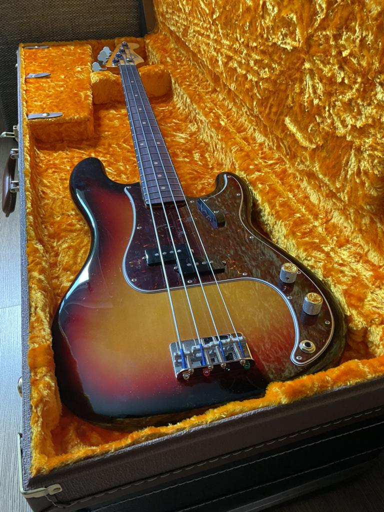 Fender Precision American Vintage II, Musique & Instruments, Instruments à corde | Guitares | Basses, Enlèvement, Utilisé